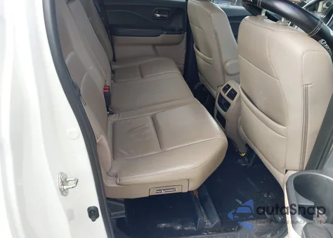 2018 Honda Ridgeline Rtl-T из США, поврежденный, VIN 5FPYK2F66JB000180